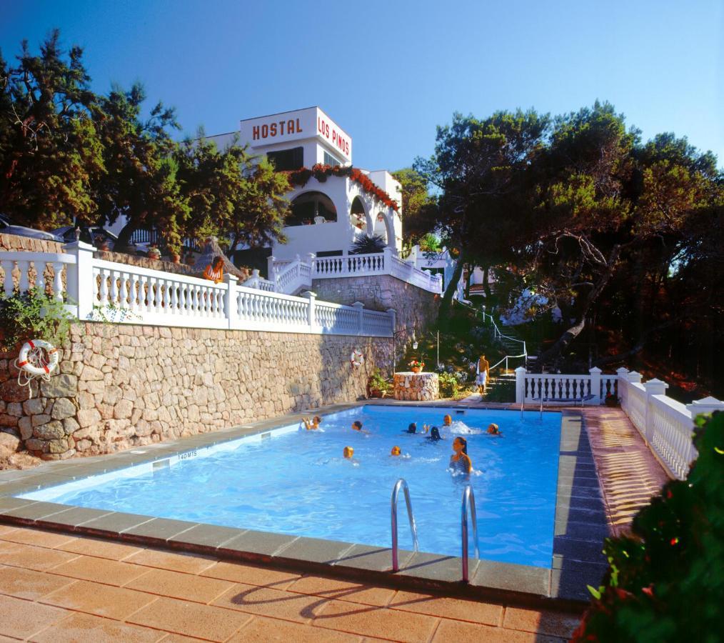 Hostal Los Pinos Cala de Sant Vicenc Exteriör bild