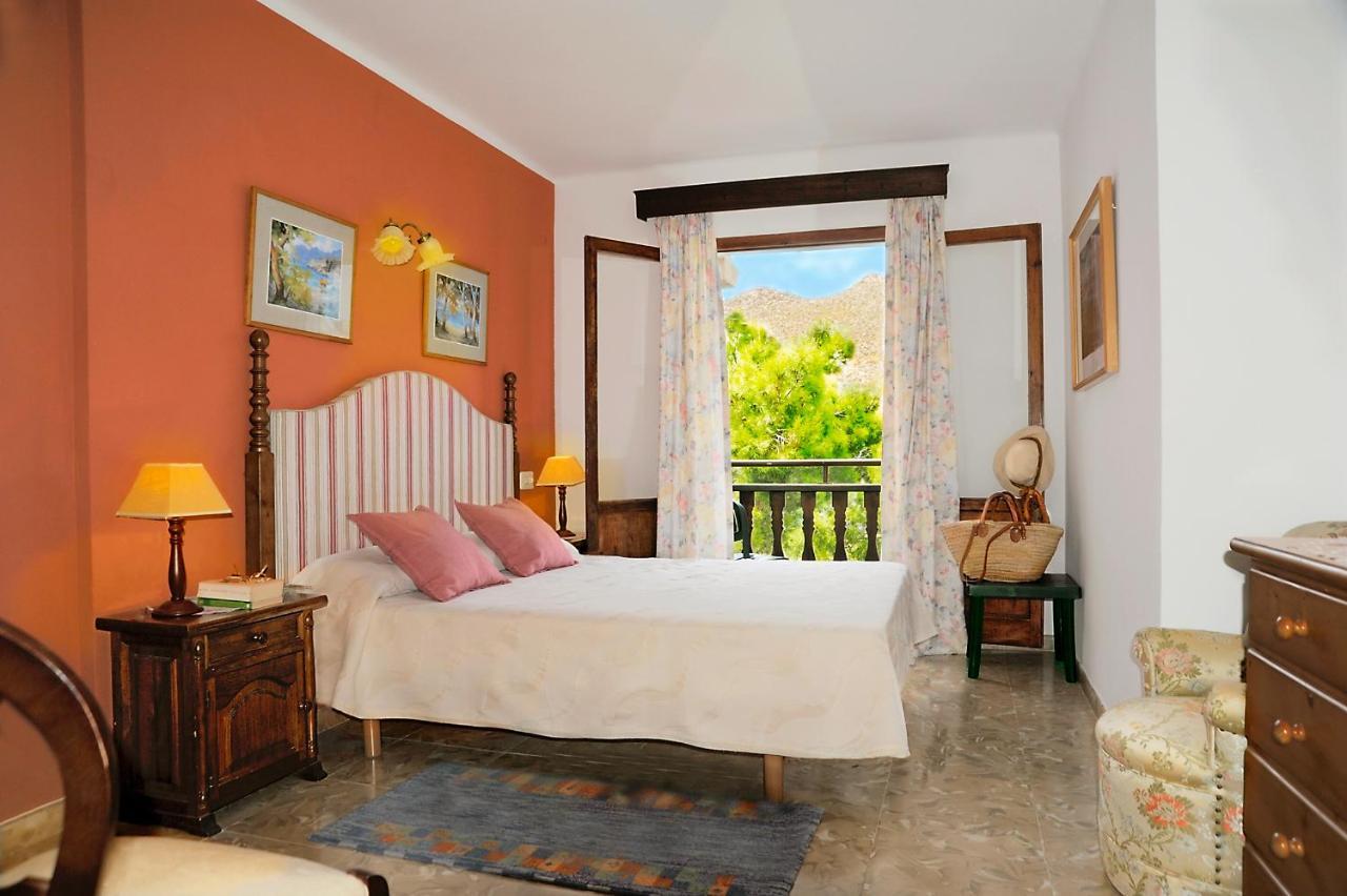Hostal Los Pinos Cala de Sant Vicenc Exteriör bild